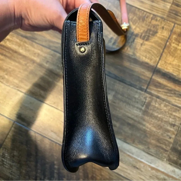 Lauren Ralph Lauren Bexley‎ Heath Medium Messenger Black W/Brown Strap & Buckles - Picture 6 of 13